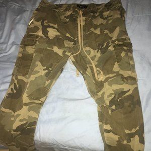 🔥Stacked Skinny Camo Jogger Pants🔥